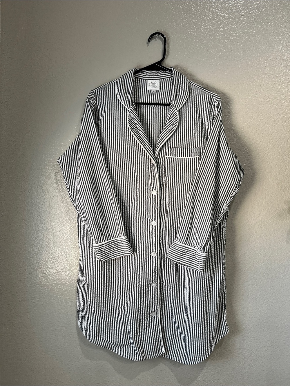 Bella Gray White Vertical Stripe Sleep Shirt Button Down L/XL Casual Comy